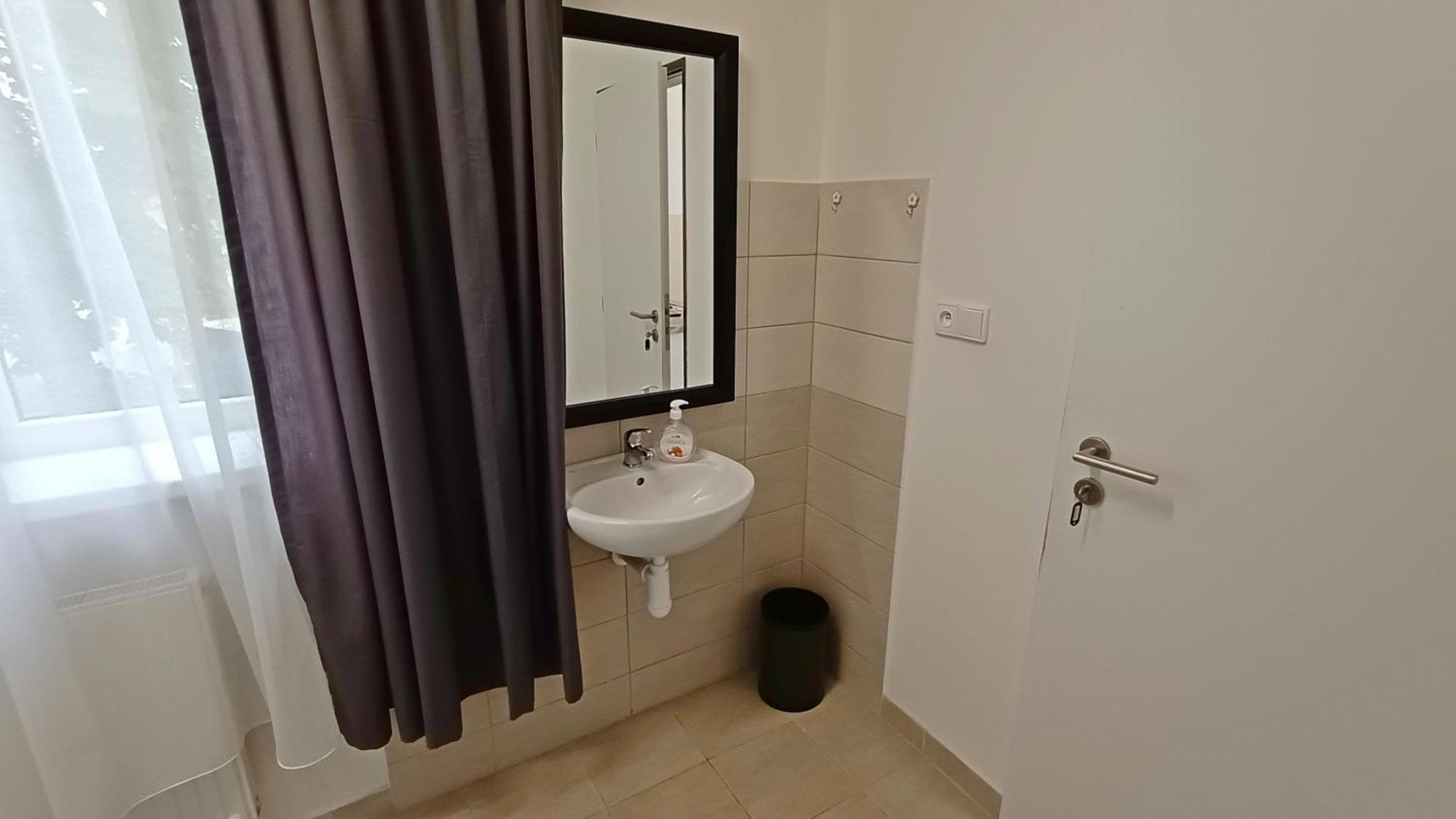Apartments Gato Karlovy Vary Stara Role المظهر الخارجي الصورة